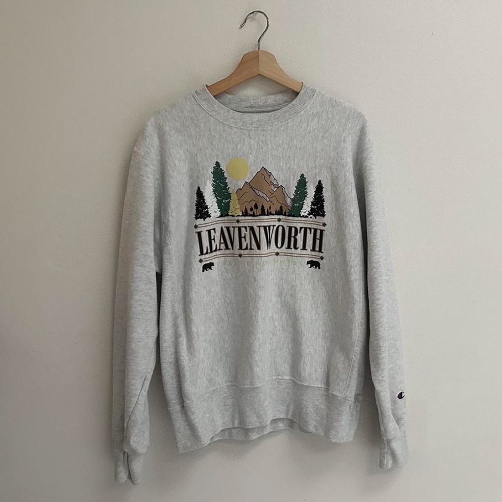 Leavenworth Crewneck